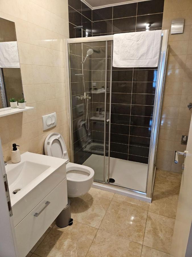 Comfort Apartments Remiza Zagabria Esterno foto